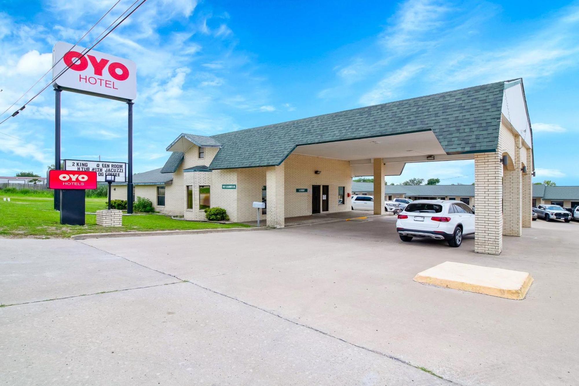 Three Rivers Executive Inn & Suites By Oyo Luaran gambar